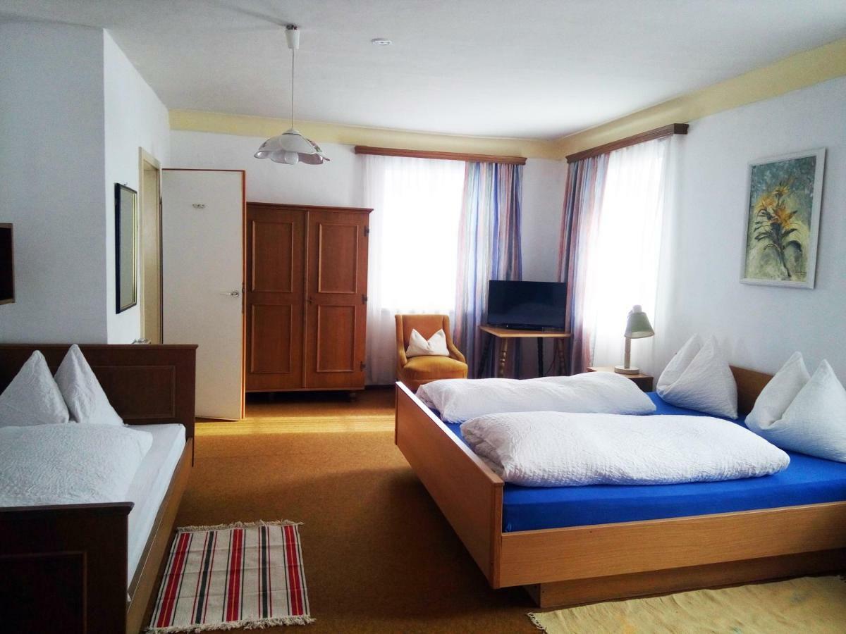 ホテル Grillhof Reisach Nassfeld Region エクステリア 写真